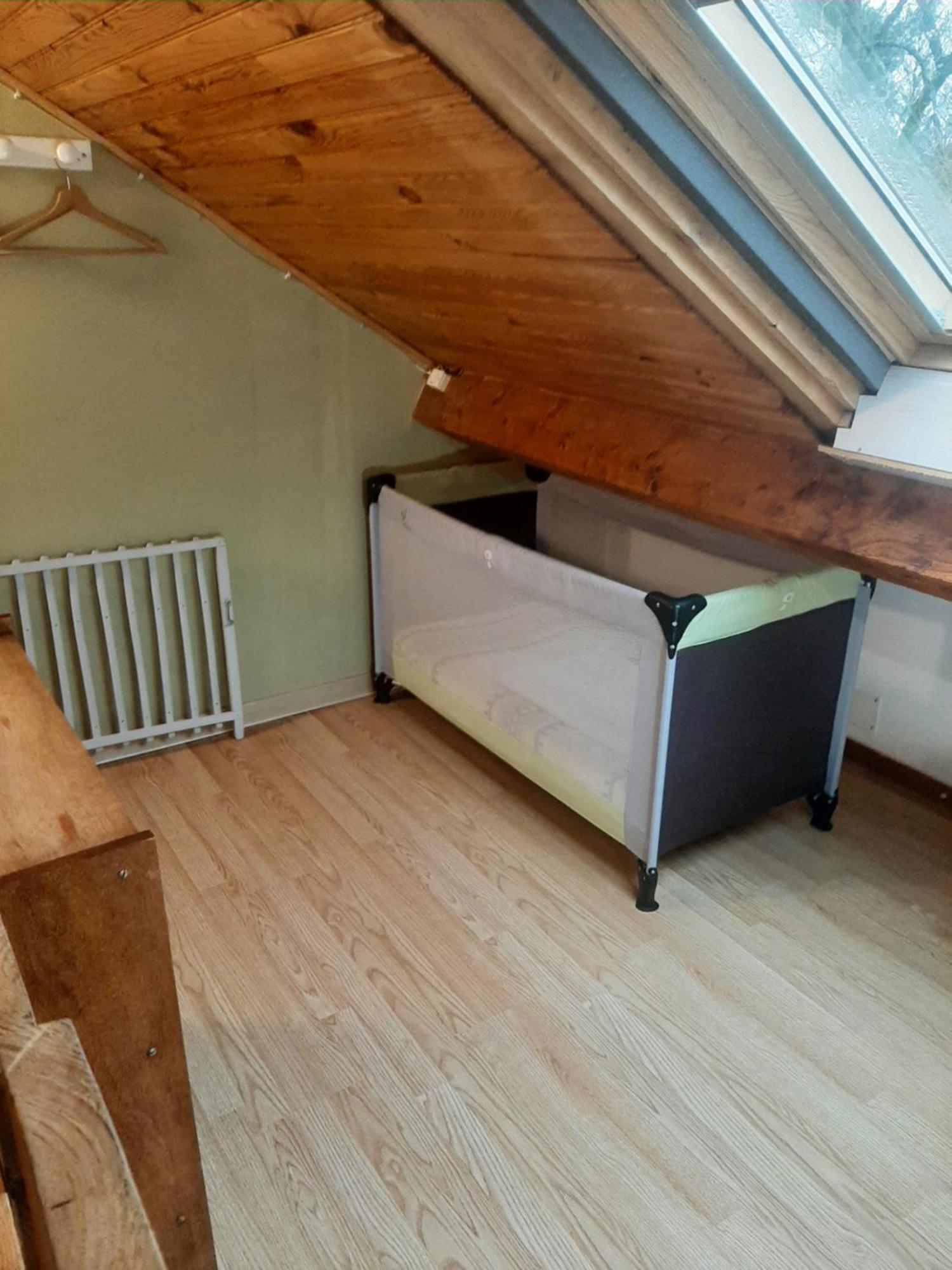 Gites, les Sapins, les Jonquilles, le Sagard nature et détente La Houssiere Esterno foto